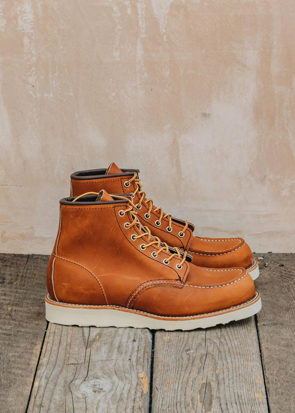Red wing moc-toe classic