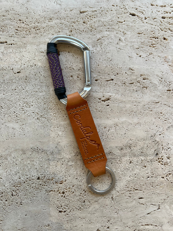 Keychain with leather