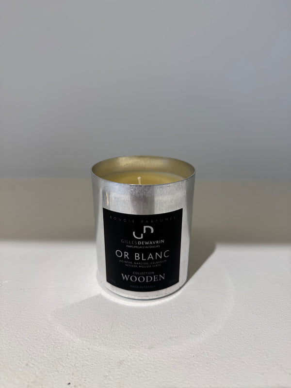 Candle or blanc