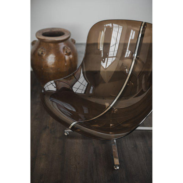 Glossy chair